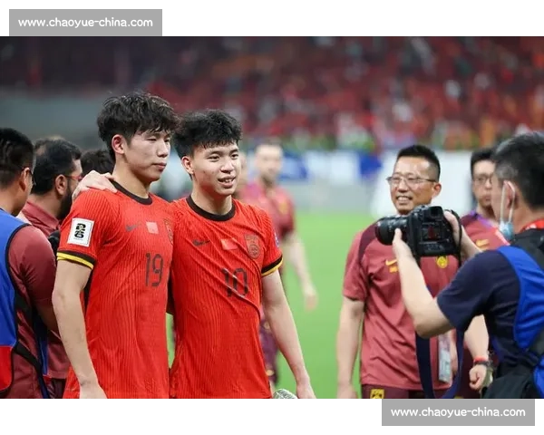 卡帅劝王钰栋闯欧洲:为野心,18 岁别等 28 岁 卡帅劝王钰栋闯欧洲:为野心,18 岁别等 28 岁